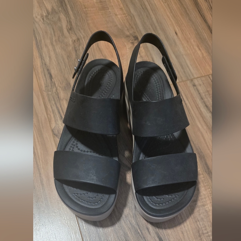 Crocs Black Strappy Sandals Size 6
